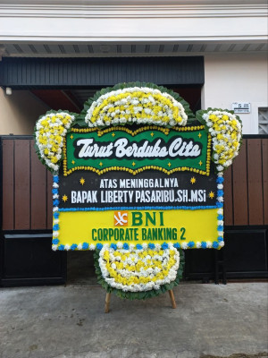 Papan Bunga Duka di Banyuanyar