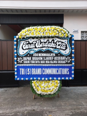 Papan Bunga Duka di Banyuanyar